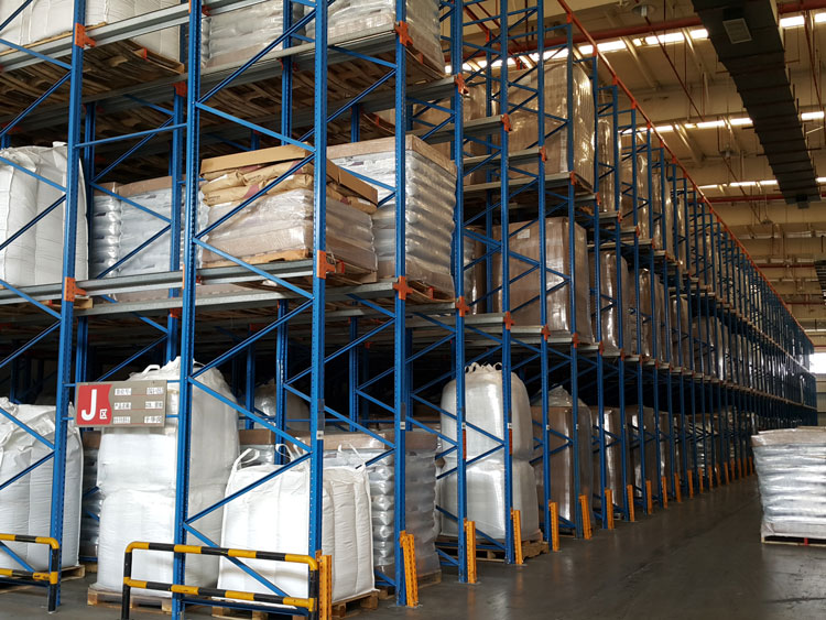 Cold storage warehouse rack utilization