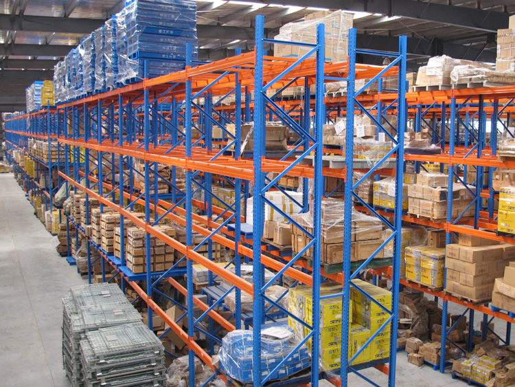 What aspects should be considered when purchasing heavy-duty industrial storage racks