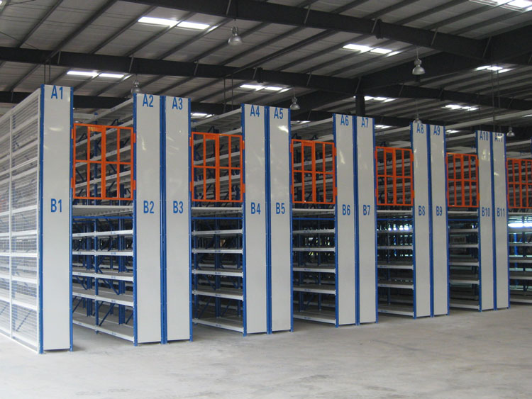 Install warehouse mezzanine floor to improve the stability of racks