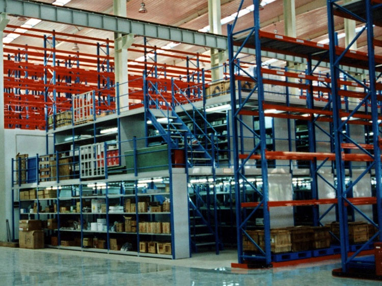 Common industrial warehouse mezzanine floor designs