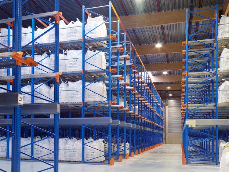 How to use drive-in pallet racks correctly?
