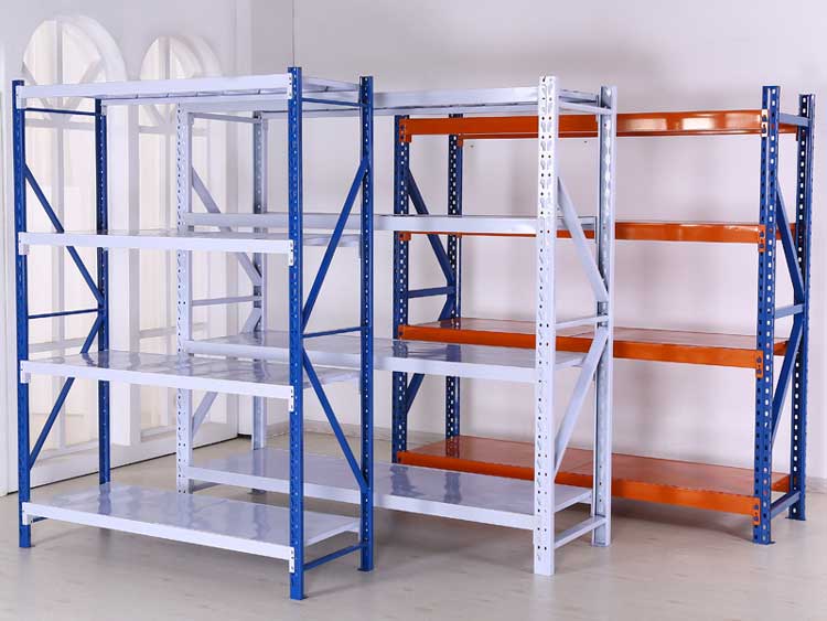 Storage mode of medium duty storage longspan shelving