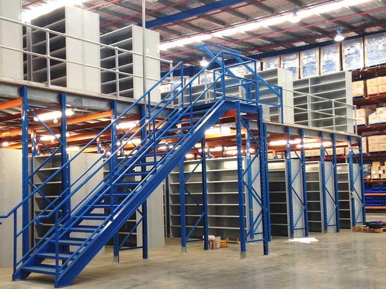 aceshelving20230331What-type-of-warehouse-rack-is-suitable-for-storing-large-quantities-of-goods-1