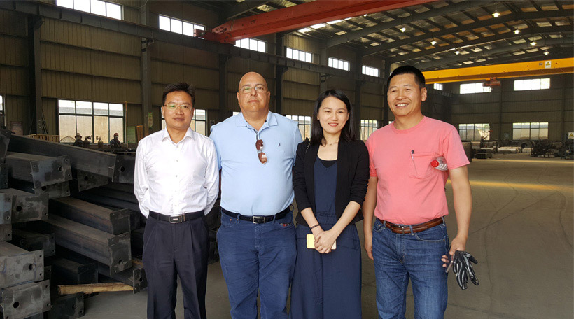 American Client Paid A Visit to Aceally Factory on May 11th, 2016