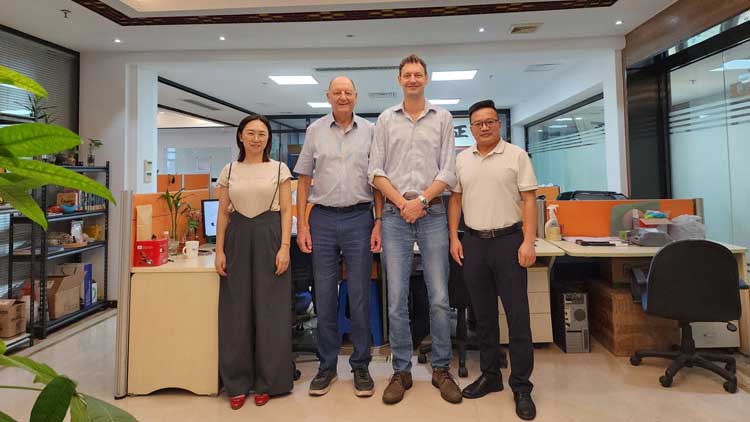 UK Client Paid a Visit toAceally Office