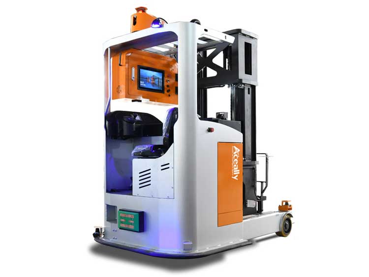 Large Forward Stacking Mobile Robot