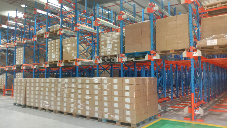 radio shuttle racking