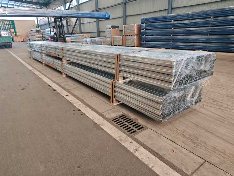 galvanized pallet rack upright